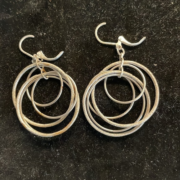 2” silver tone earrings with 5 open hoop dangle earrings w/lever back closures - Picture 8 of 11
